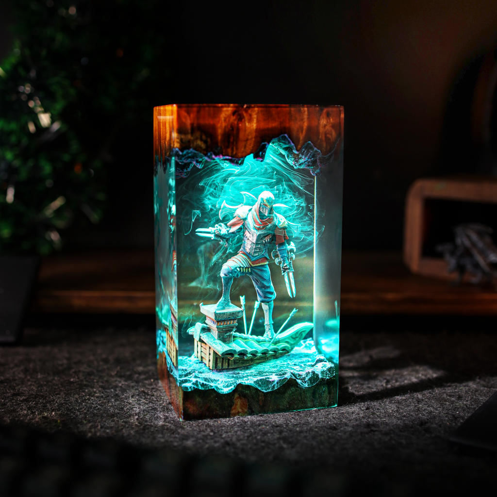 League of Legends Epoxy Lamp